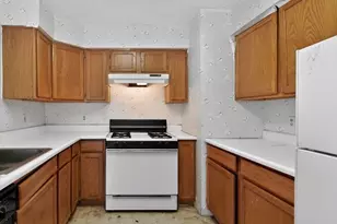 623 Ilyssa Way, New York, NY 10312 - Photo 13