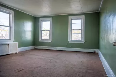 25620 Francis Lewis Boulevard, Rosedale, NY 11422 - Photo 11