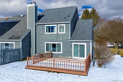 13 Cushing Green S, Pawling, NY 12564 - Photo 17