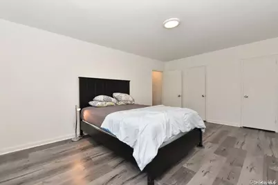 143-50 Hoover Avenue #219, Briarwood, NY 11435 - Photo 11