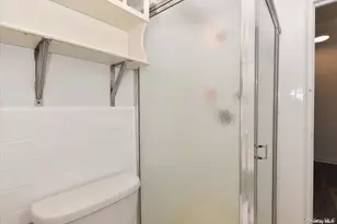 143-50 Hoover Ave, Briarwood, NY 11435 - Photo 17