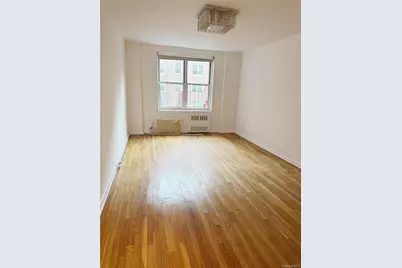 142-05 Roosevelt Avenue #328, Flushing, NY 11354 - Photo 9