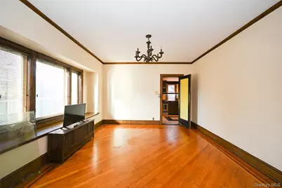 19501 45th Avenue, Flushing, NY 11358 - Photo 9