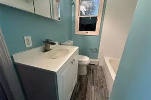 80 E 19th St, Huntington Station, NY 11746 - Photo 7