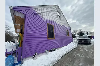 80 E 19th Street, Huntington Station, NY 11746 - Photo 11