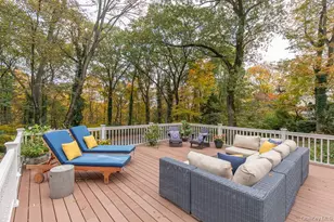 94 Round Hill Rd, Scarsdale, NY 10583 - Photo 21