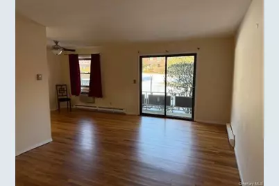 5 Germonds Village #5, Bardonia, NY 10954 - Photo 3