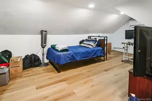 112-02 Witthoff Ave, Queens Village, NY 11429 - Photo 17