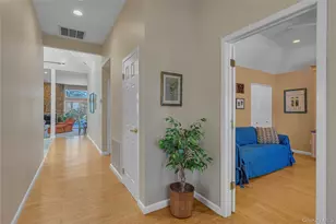 51 Hidden Ridge Dr, Syosset, NY 11791 - Photo 3