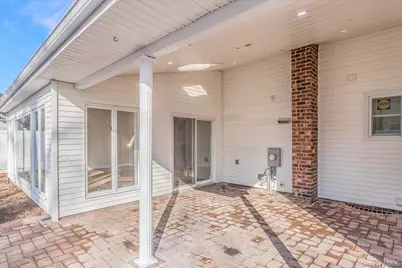 20 Shirley Court, Commack, NY 11725 - Photo 27