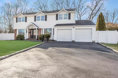 20 Shirley Court, Commack, NY 11725 - Photo 3