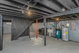 20 Shirley Ct, Commack, NY 11725 - Photo 25