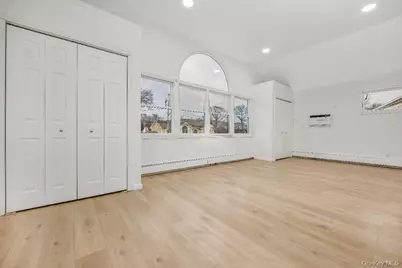 54 5th Street, Ronkonkoma, NY 11779 - Photo 25