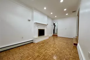 23 Center Dr, New Hyde Park, NY 11040 - Photo 7