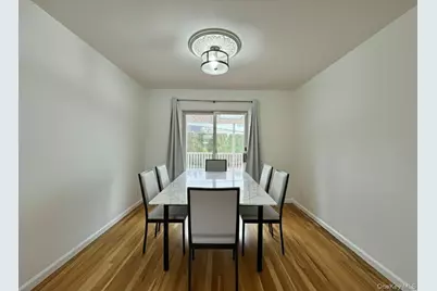 23 Center Drive, New Hyde Park, NY 11040 - Photo 9