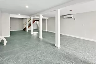 37 Deal Rd, Island Park, NY 11558 - Photo 37