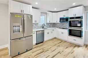 37 Deal Rd, Island Park, NY 11558 - Photo 17