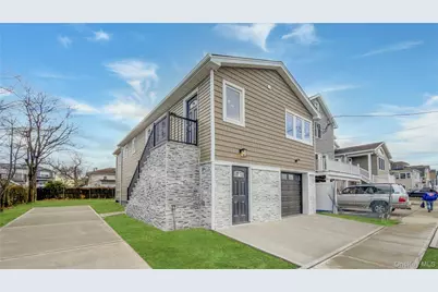 37 Deal Road, Island Park, NY 11558 - Photo 5