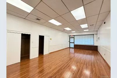 6938 Myrtle Avenue, Glendale, NY 11385 - Photo 5