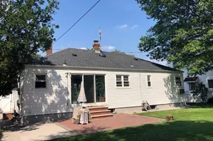 69 Soundview Rd, Great Neck, NY 11020 - Photo 7