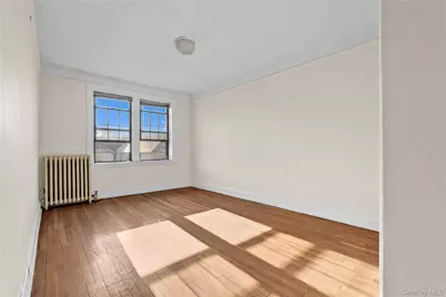 68-30 Burns Street #C2, Forest Hills, NY 11375 - Photo 9