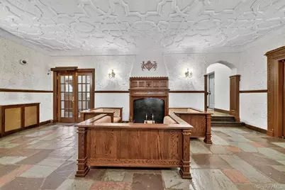 2 Westchester Avenue #3Q, White Plains, NY 10601 - Photo 3