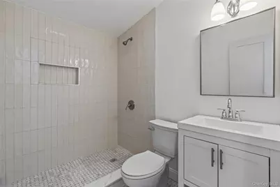 3322 Parkway Drive, Baldwin, NY 11510 - Photo 9