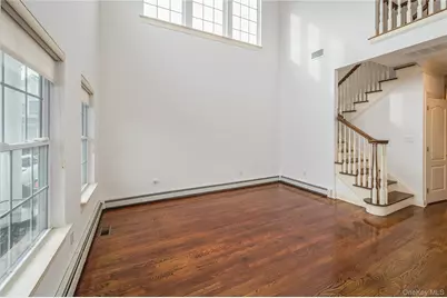 22 Meadow Court, Oakdale, NY 11769 - Photo 3