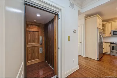 22 Meadow Court, Oakdale, NY 11769 - Photo 13