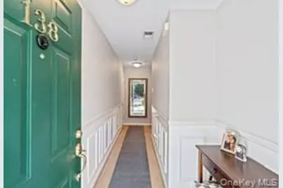 138 Brattle Circle, Melville, NY 11747 - Photo 3