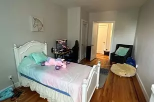 2081 Cruger Ave, Bronx, NY 10462 - Photo 15