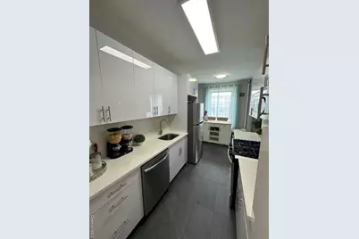 2081 Cruger Avenue #6L, Bronx, NY 10462 - Photo 7