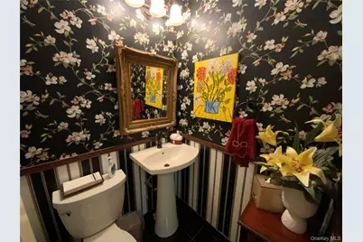 26910 Grand Central Parkway #16N, Floral Park, NY 11005 - Photo 19