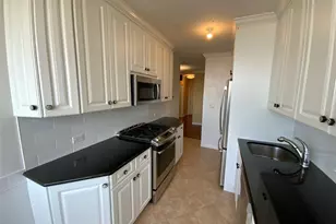 269-10 Grand Central Pkwy, Floral Park, NY 11005 - Photo 5