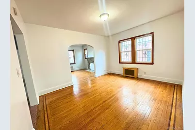 62-63 Ellwell Crescent #1st Floor, Rego Park, NY 11374 - Photo 5