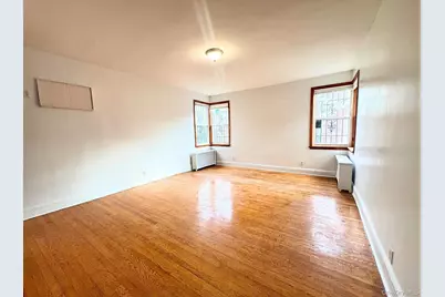 62-63 Ellwell Crescent #1st Floor, Rego Park, NY 11374 - Photo 11