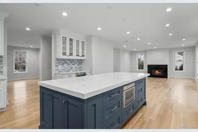 1 Hobart Street, Bronxville, NY 10708 - Photo 13