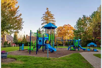 120 Brush Hollow Crescent, Rye Brook, NY 10573 - Photo 17