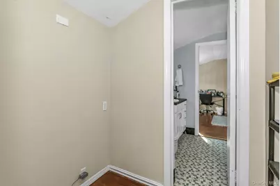 17 Linwood Place, Massapequa Park, NY 11762 - Photo 15