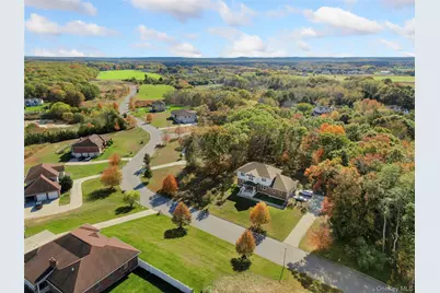 59 Mastro Road, Calverton, NY 11933 - Photo 3