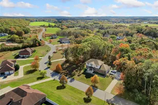 59 Mastro Rd, Calverton, NY 11933 - Photo 3