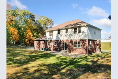 59 Mastro Road, Calverton, NY 11933 - Photo 9