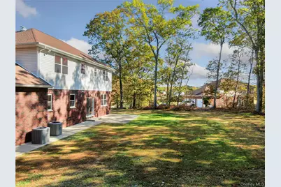 59 Mastro Road, Calverton, NY 11933 - Photo 5