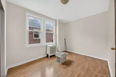 121-44 6th Avenue, College Point, NY 11356 - Photo 7