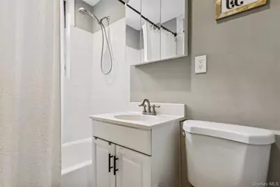 12 Hempstead Avenue #3N, Rockville Centre, NY 11570 - Photo 21