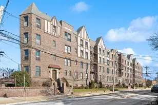 12 Hempstead Ave, Rockville Centre, NY 11570 - Photo 31