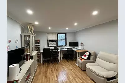 158-18 Cross Island  Parkway Parkway #6-8, Whitestone, NY 11357 - Photo 11