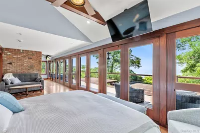 16 Old Field Woods Road, Setauket, NY 11733 - Photo 21