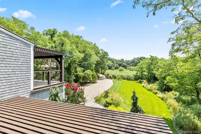 16 Old Field Woods Road, Setauket, NY 11733 - Photo 29