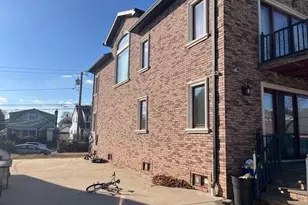 107 E Fairview Ave, Valley Stream, NY 11580 - Photo 11